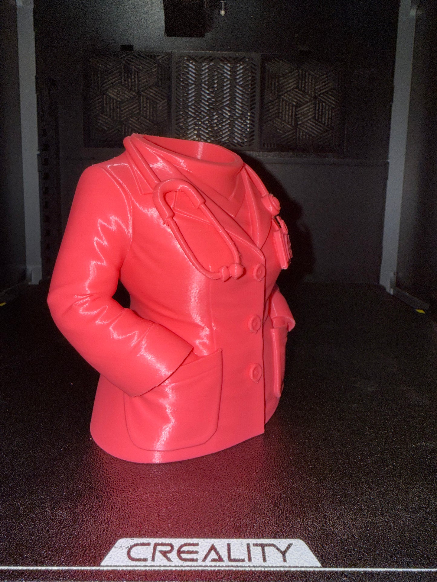 Female Doctor’s Desk – Doctor Coat Pen Holder